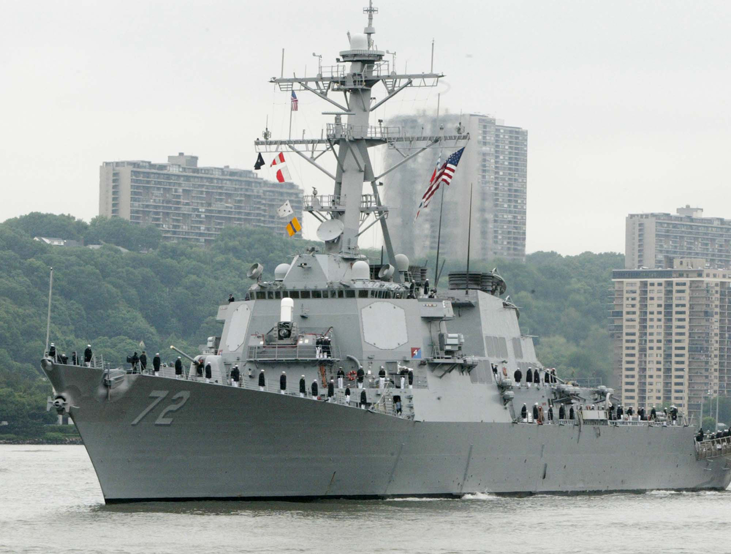 Iranian ship came within 1,000 yards of US Navy destroyer