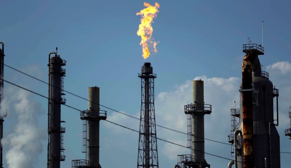 Trump can defend America’s renewed economic growth, improve fuel standards