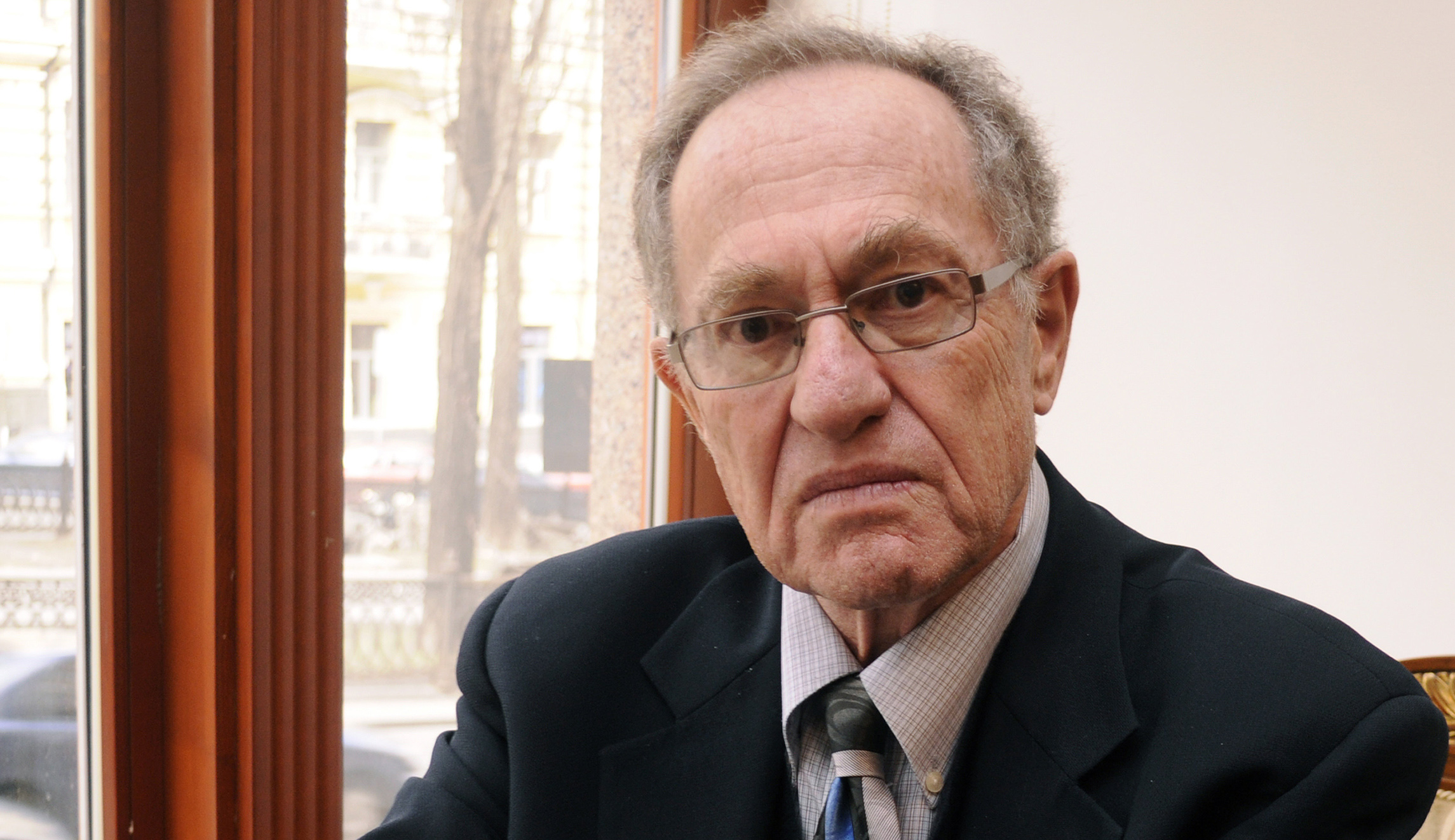 Alan Dershowitz: George Papadopoulos might have worn a wire to help Mueller investigation