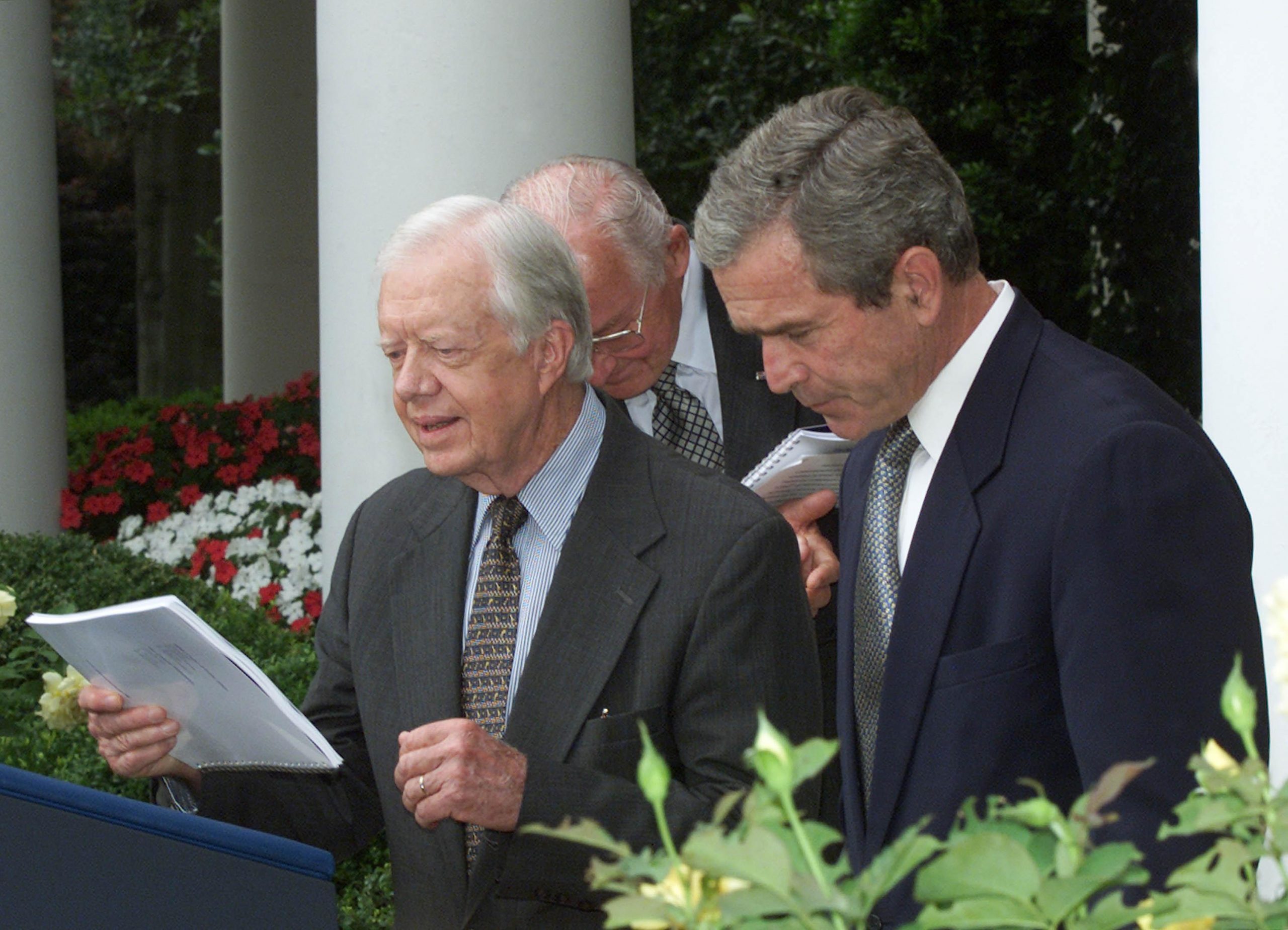 Jimmy Carter blames booze for Secret Service sex scandal