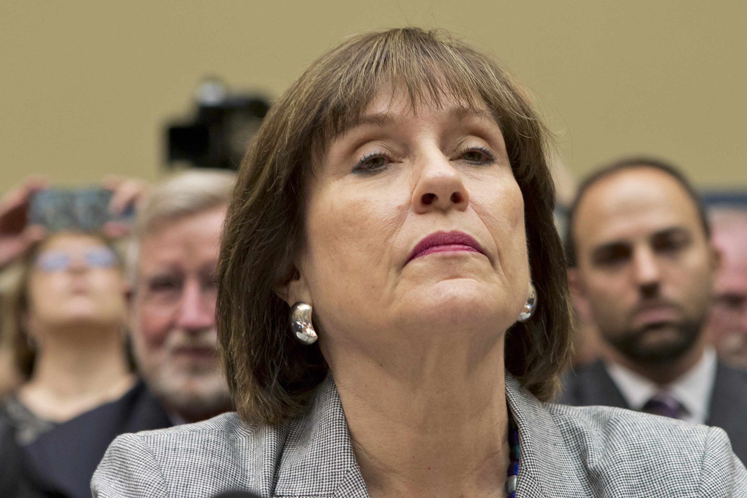 Lois Lerner, IRS official at heart of Tea Party scandal, retires
