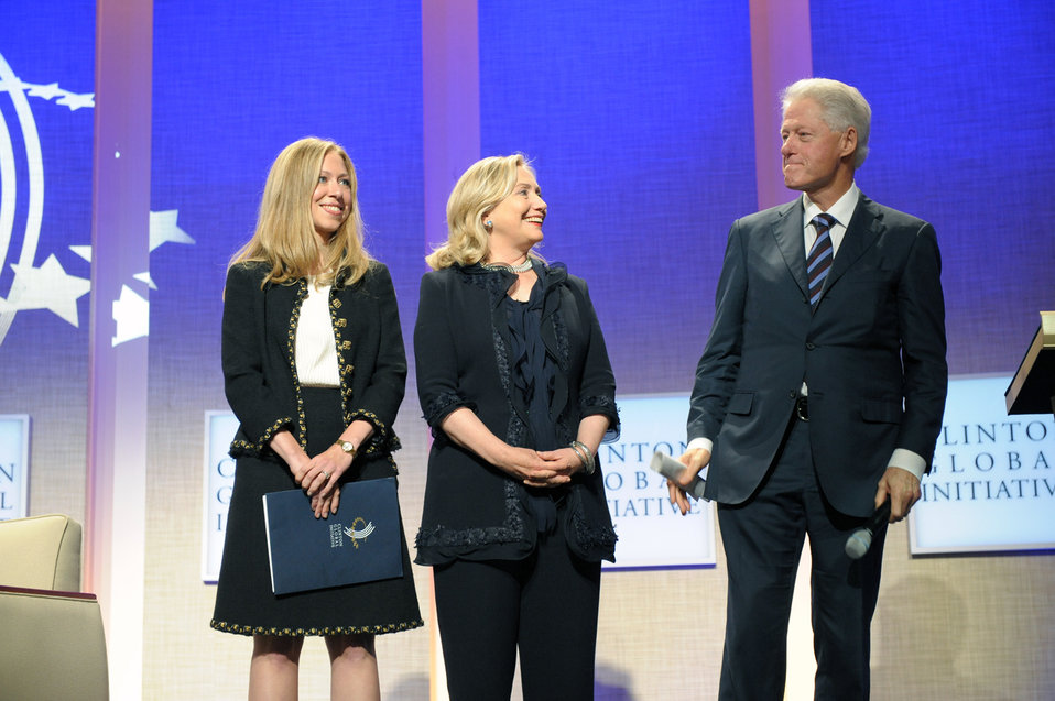 Clinton Spokesman Says Chelsea Went Rogue