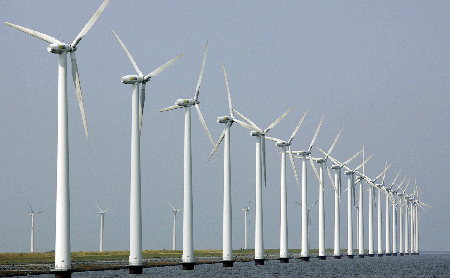 Feds end ‘unjust’ exemption for wind energy