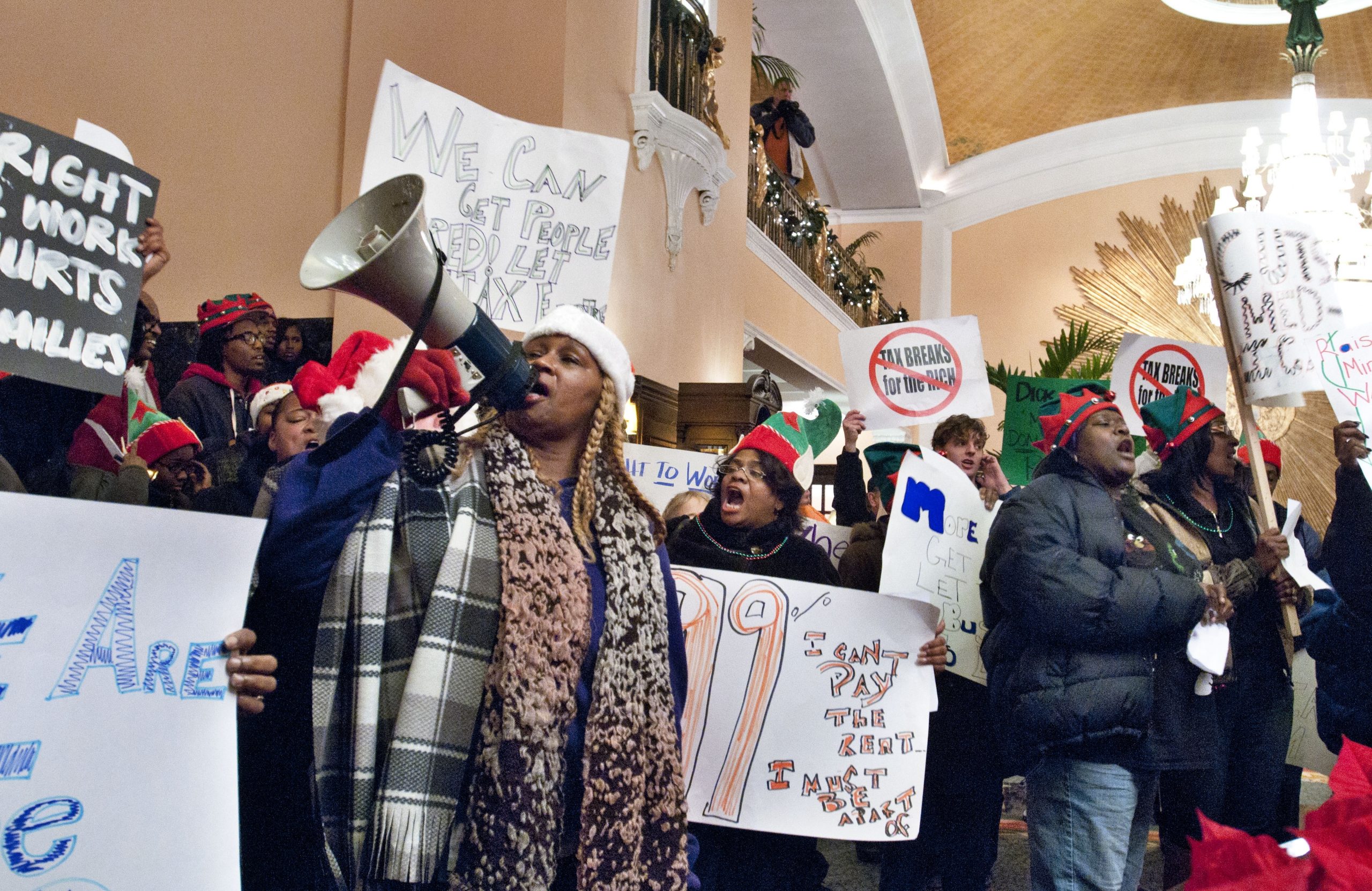 Protest at Michigan Capitol over anti-union drive