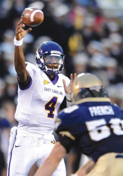 East Carolina’s Davis picks apart Navy