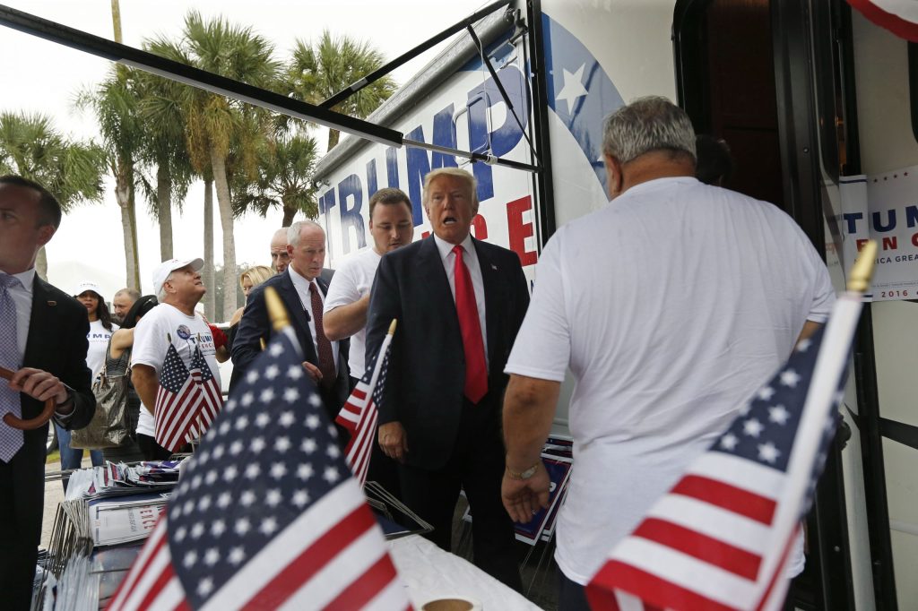 Poll: Trump up double digits among N.C. independents