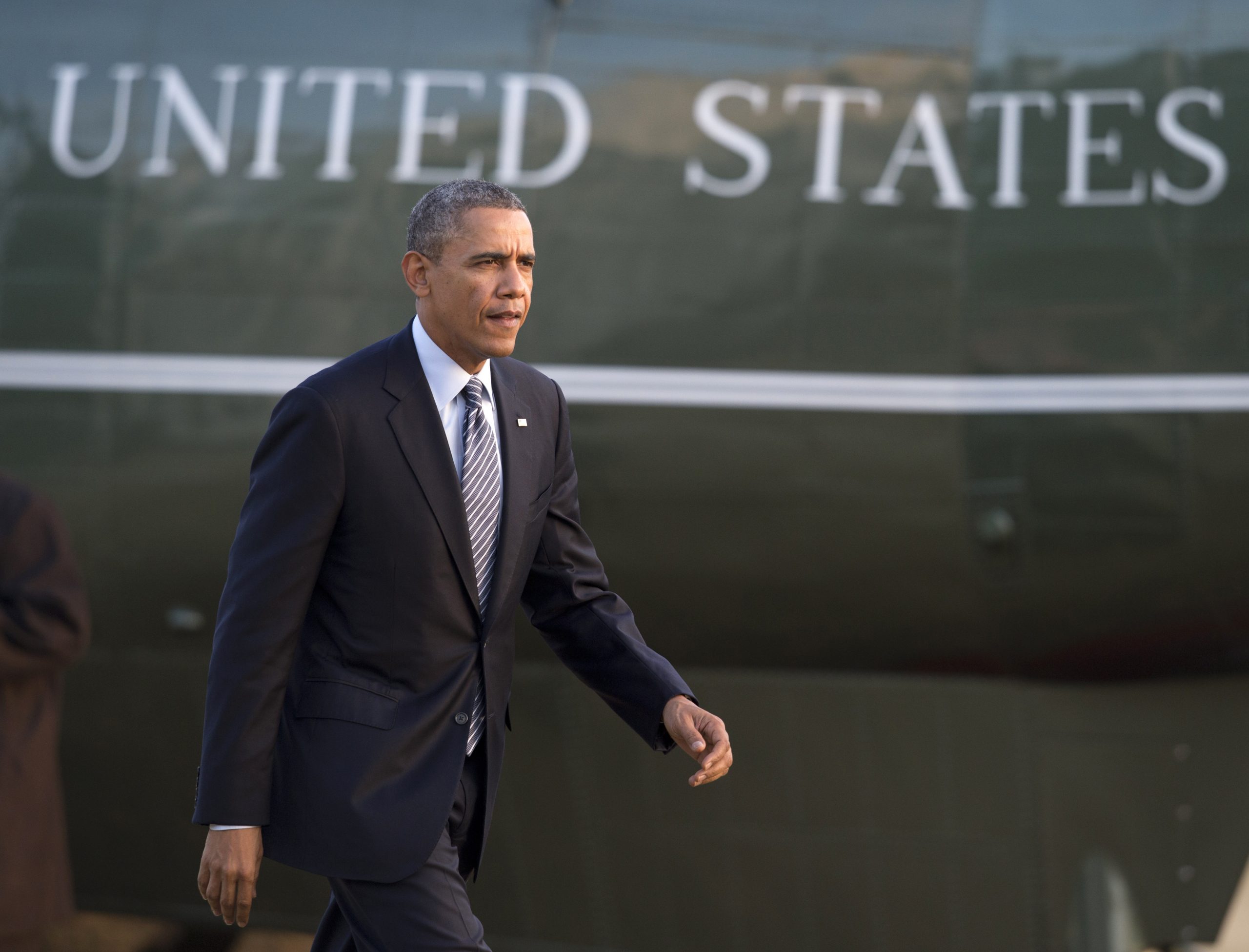 Obama highlights actions he is taking on his own