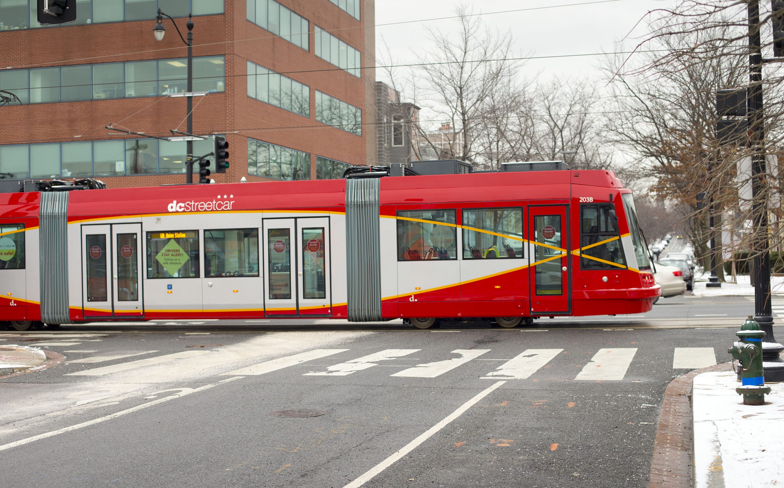 MANHATTAN MOMENT: DC Streetcars don’t just combust — they also congest
