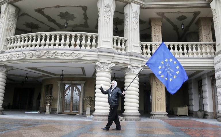 Ukraine gets look at fugitive leader’s documents