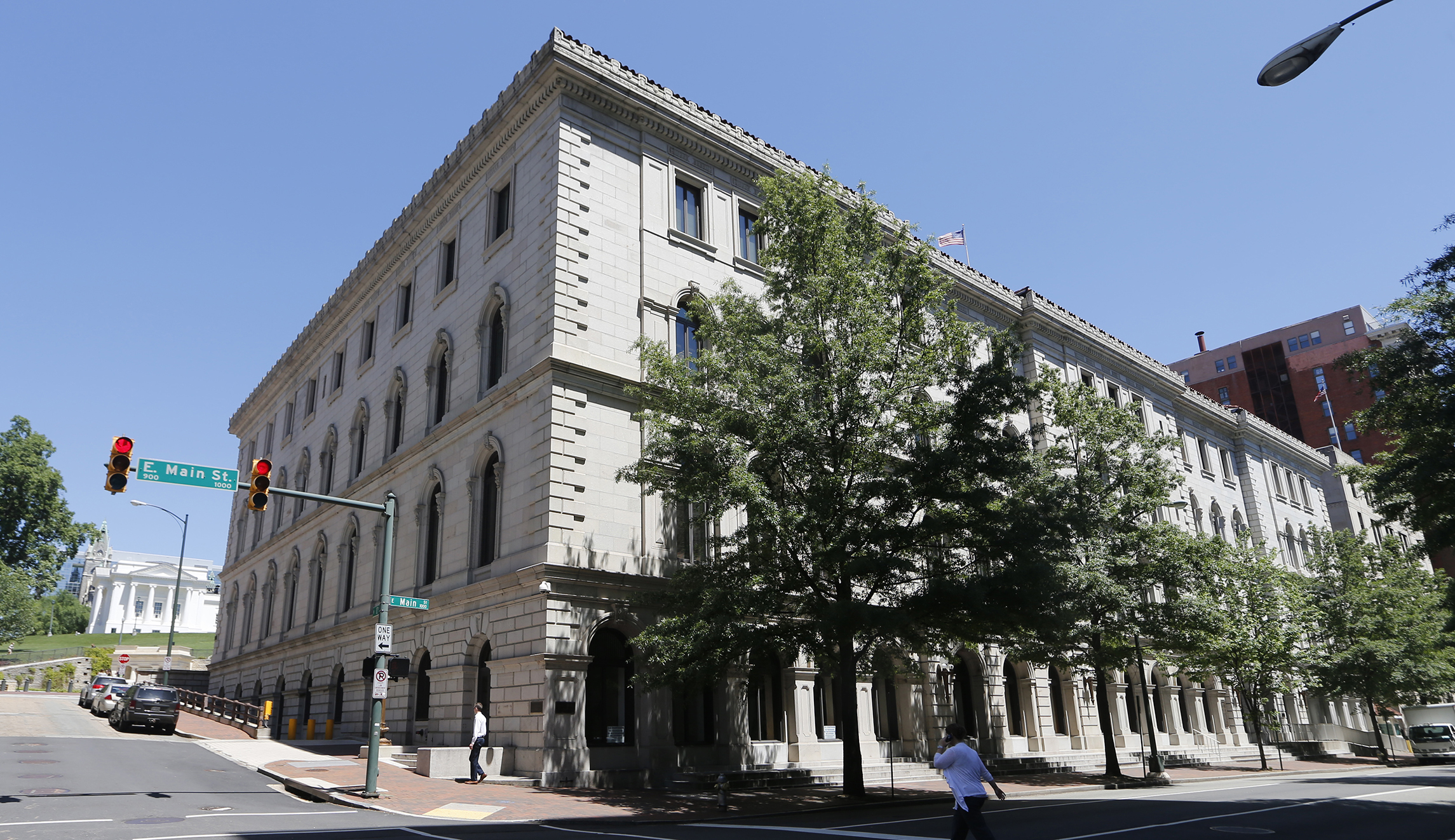Federal judges rule North Carolina congressional map unconstitutional