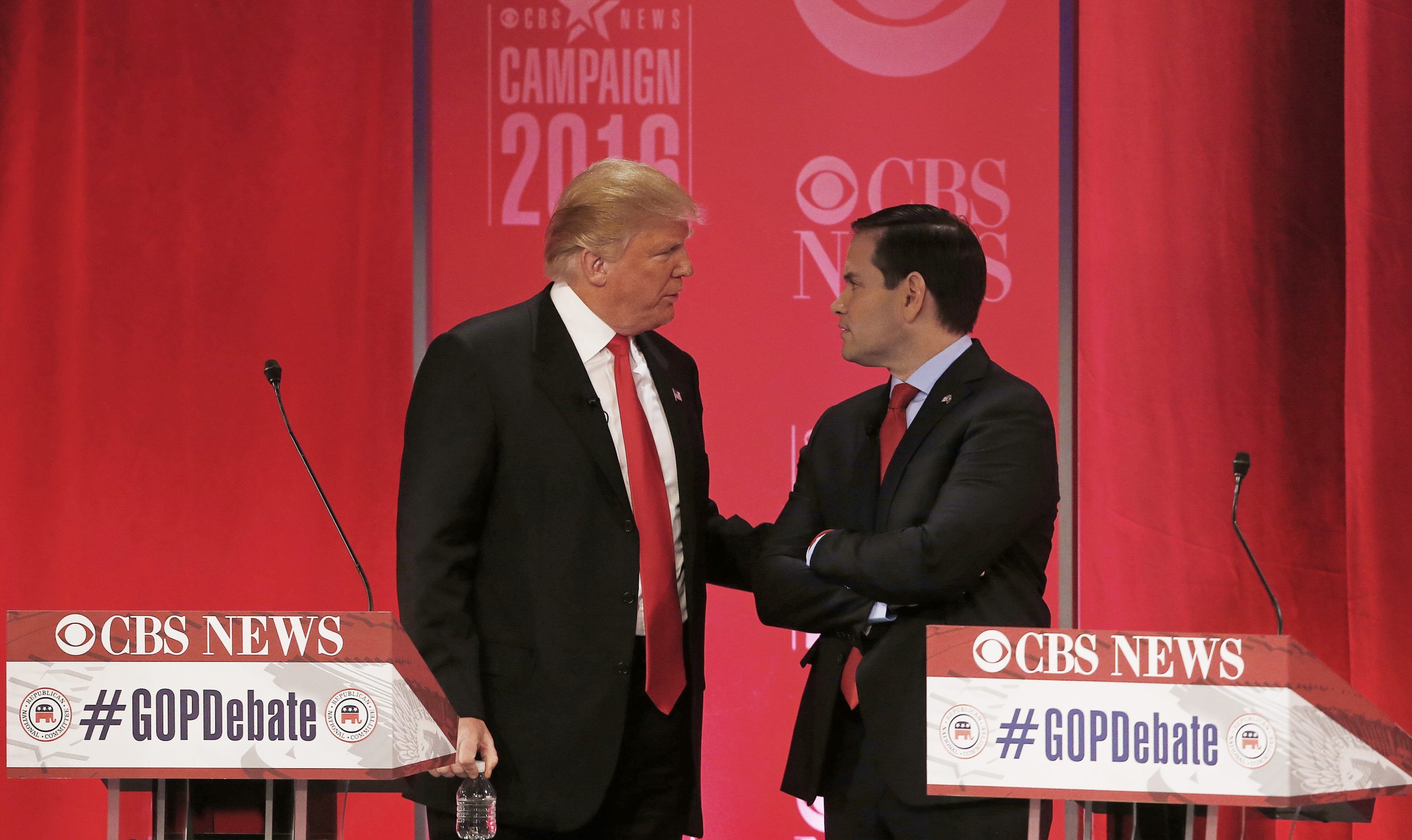 Trump beats back Rubio rally in Virginia