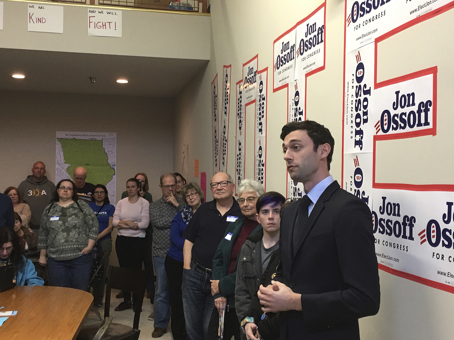 Republicans fight over second place in Georgia special election