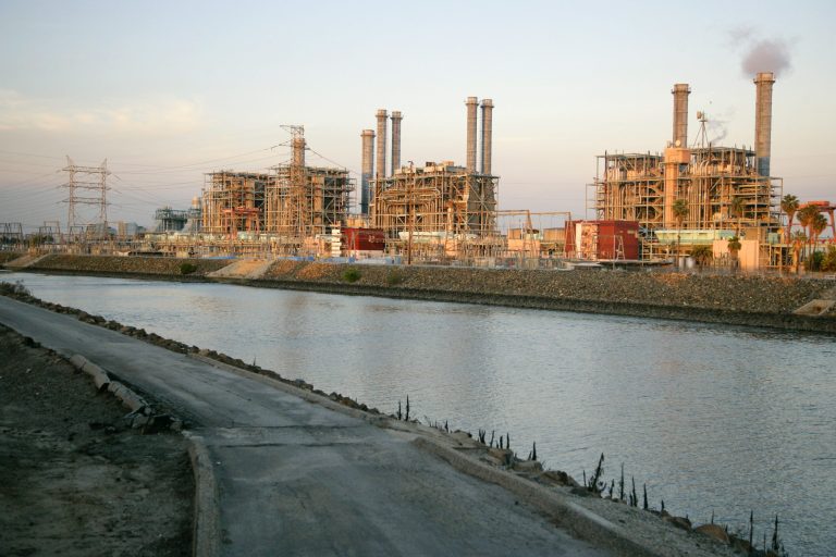 A series ofÂ meetings are meant to let EPA officials hear from the public on carbon emission rules that undergird the Clean Power Plan, the linchpin in President Obama's climate change agenda.Â (Tim Rue/Bloomberg News)