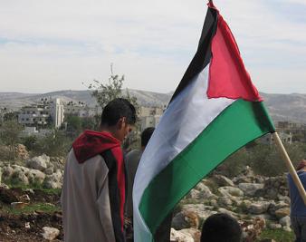 Palestinian Paper’s Racist Reaction to Obama