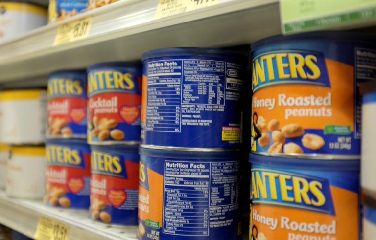 Nutrition labels are seen on food packaging on February 27, 2014 in Miami, Florida. (Photo by Joe Raedle/Getty Images)