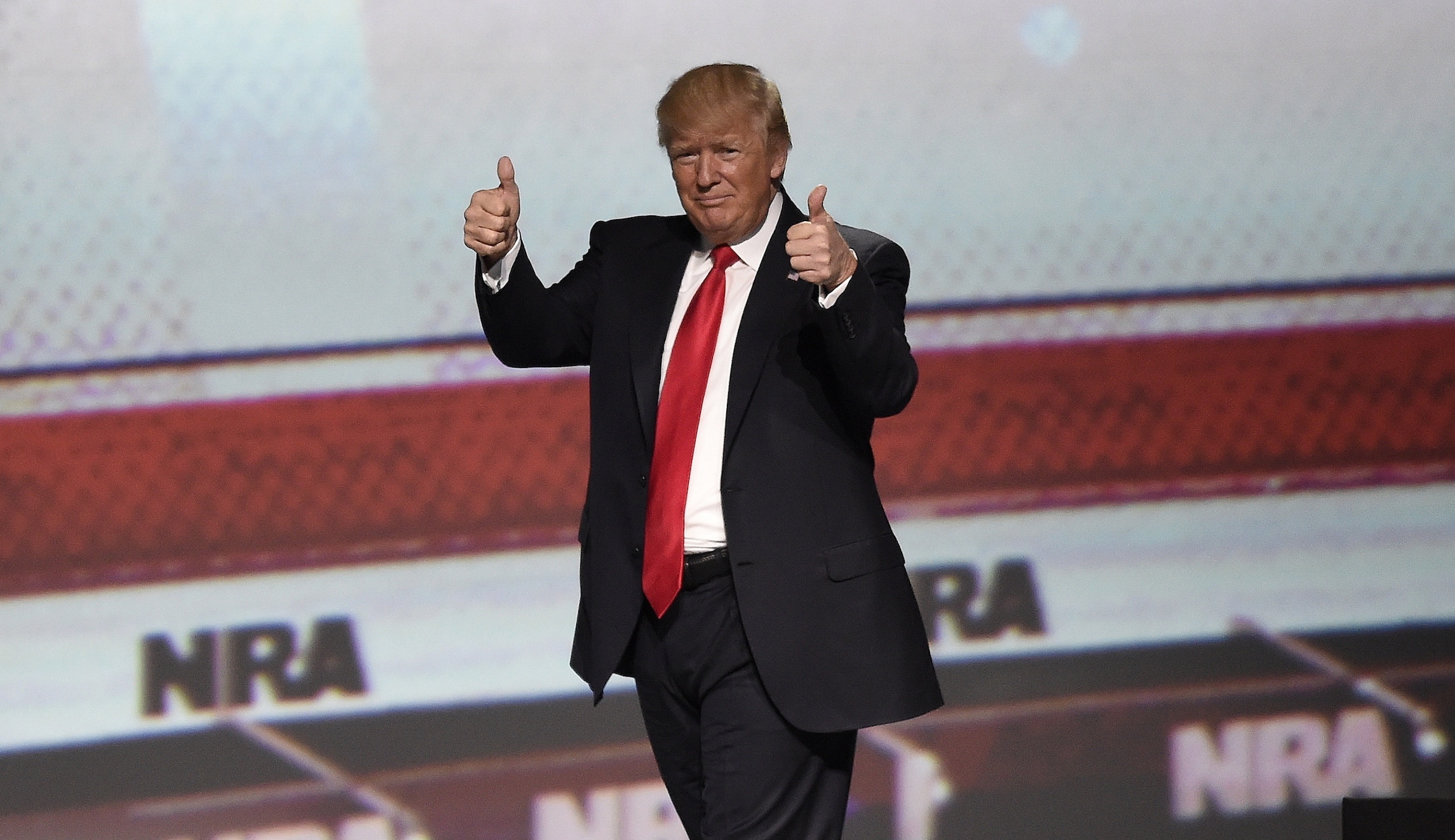 Trump’s one-man ‘good cop, bad cop’ routine with the NRA