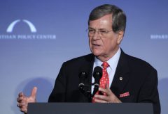 Former GOP leader turned lobbyist wants Congress to fix Obamacare