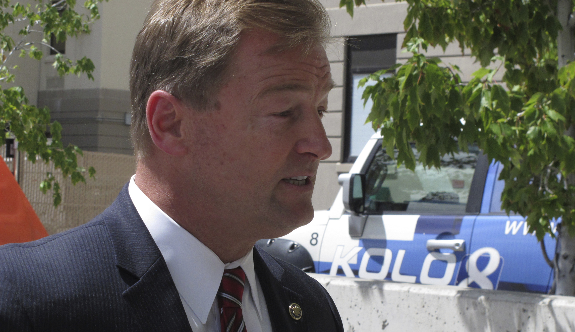 Police arrest man in connection to threatening note left at Sen. Dean Heller’s office