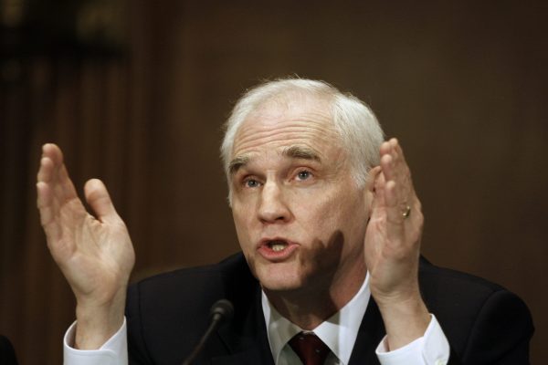 Finance execs call for new regulatory tools to fight bubbles