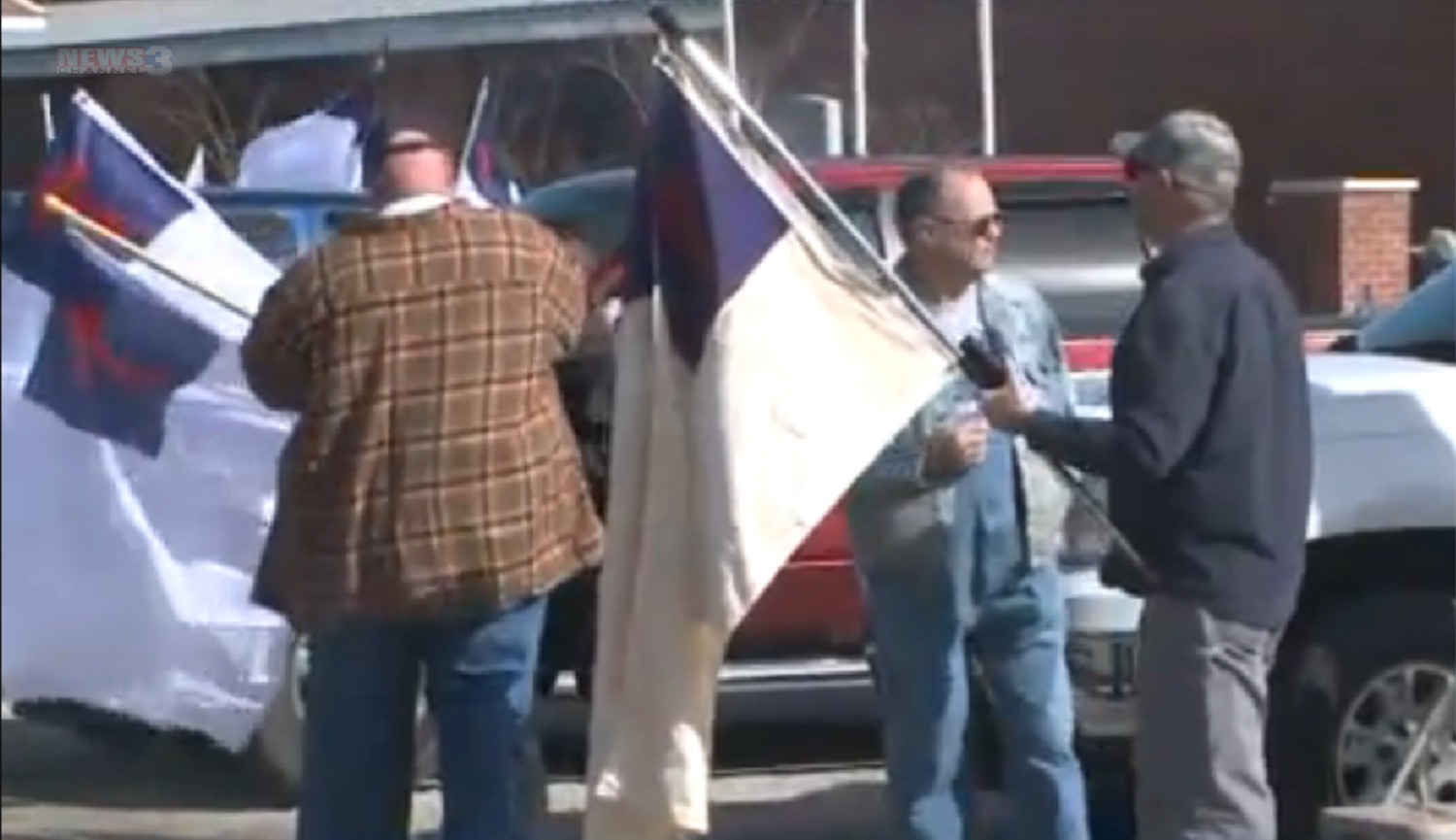 Mississippi town resists after being forced to take down Christian flag