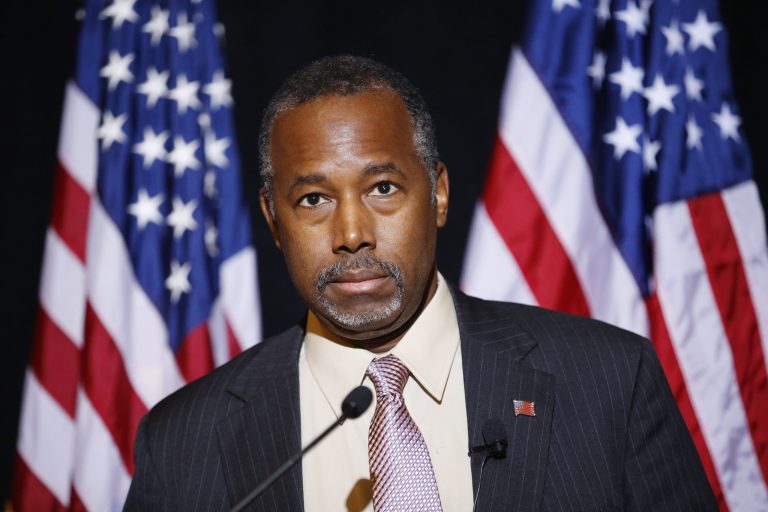 While Dr. Ben Carson continues to do well in Iowa, New Hampshire seems to be an entirely different situation.Â (AP Photo/John Locher)