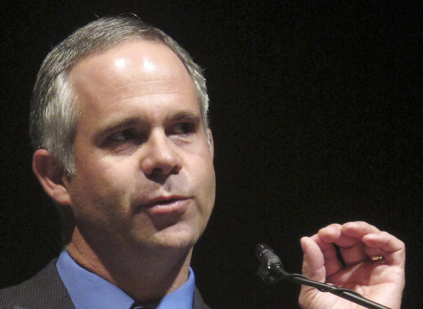 GOP leaders remove 4 from plum House committees