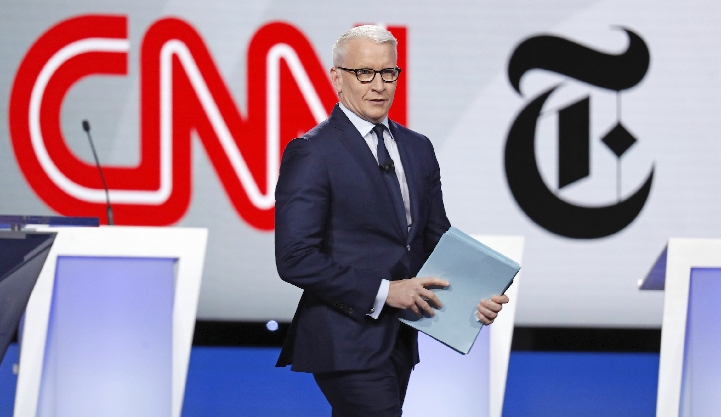 White House blocks CNN from pre-State of the Union lunch