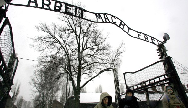 Auschwitz Memorial tweets to AOC, tells media to learn about the Holocaust