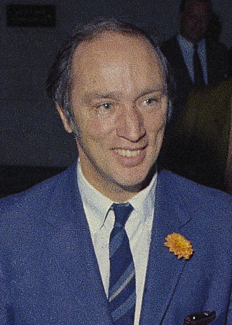 Pierre Trudeau mug-file