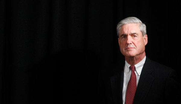 Mueller won’t stand with Barr at presser