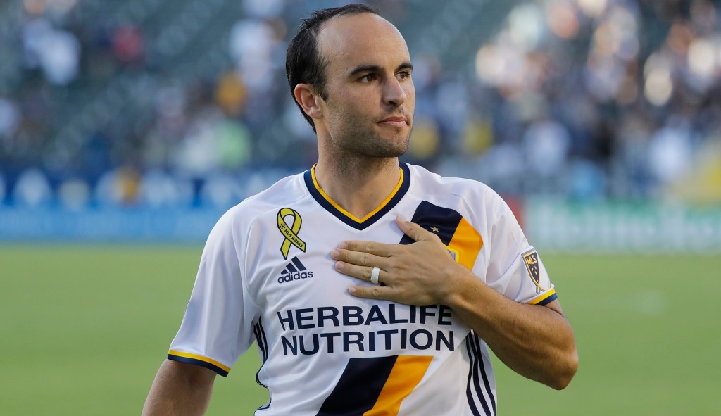 Former World Cup hero betrays US, gets paid to root for Mexico