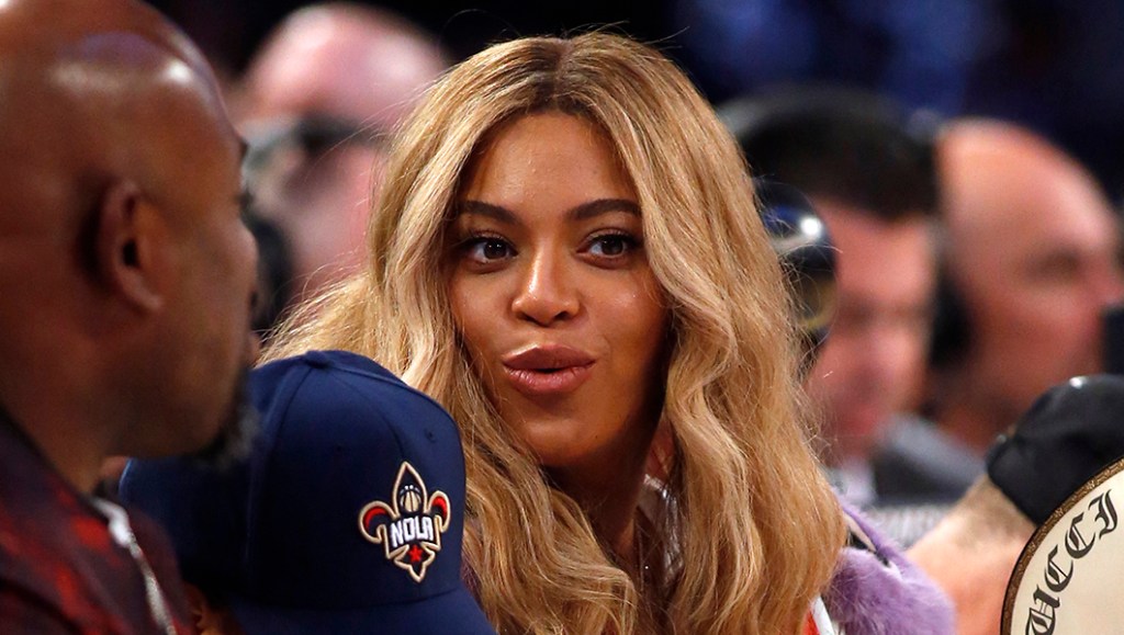 Beyonce beat down: Fans force singer to change lyric following online backlash