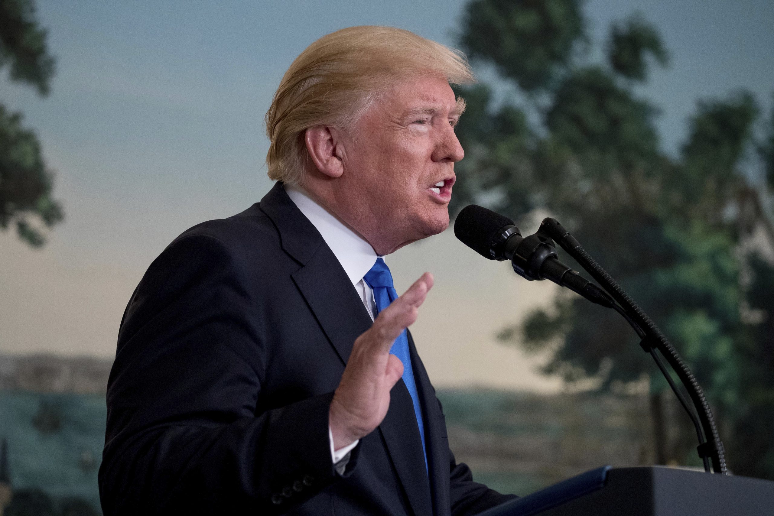 DOJ ordered to respond after requests to unseal FBI’s Trump raid warrant