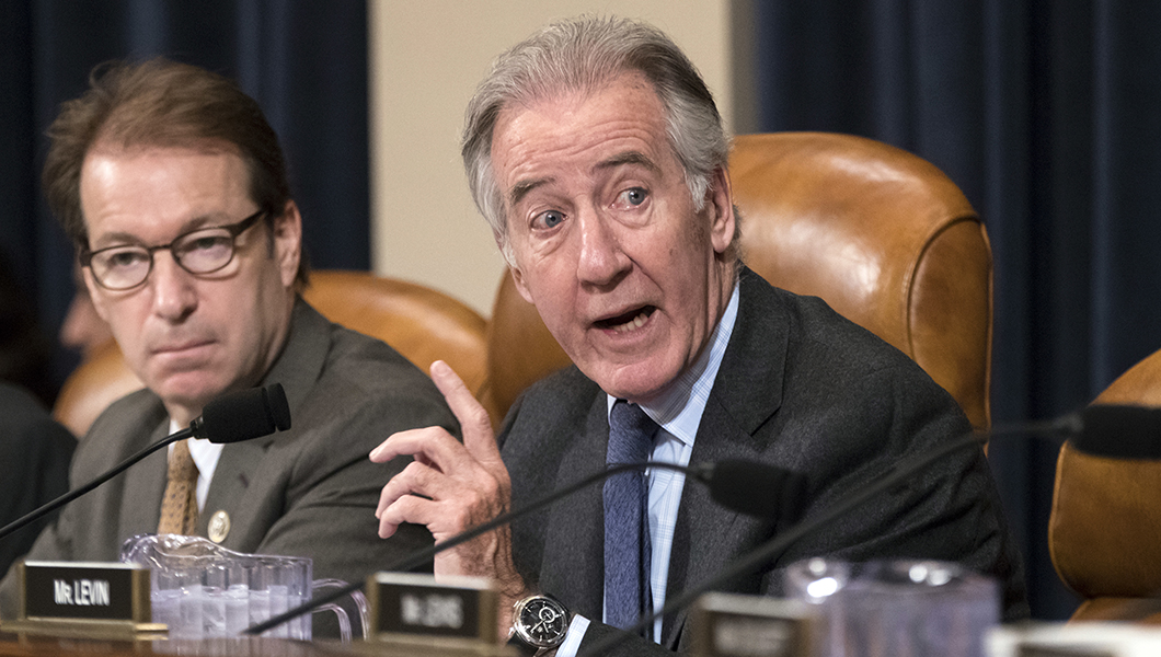 Neal plans next steps on obtaining Trump’s tax returns by end of week