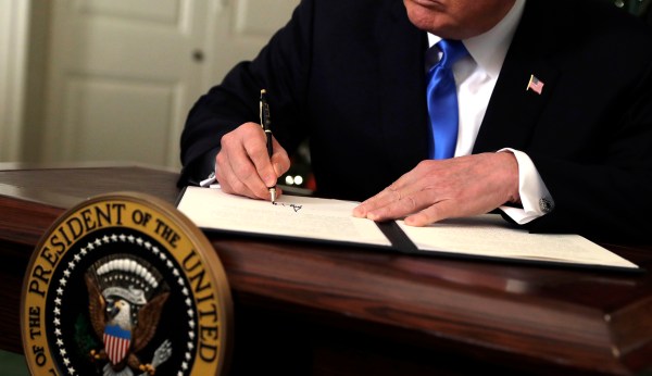 Trump signs bills banning pharmacy ‘gag clauses’