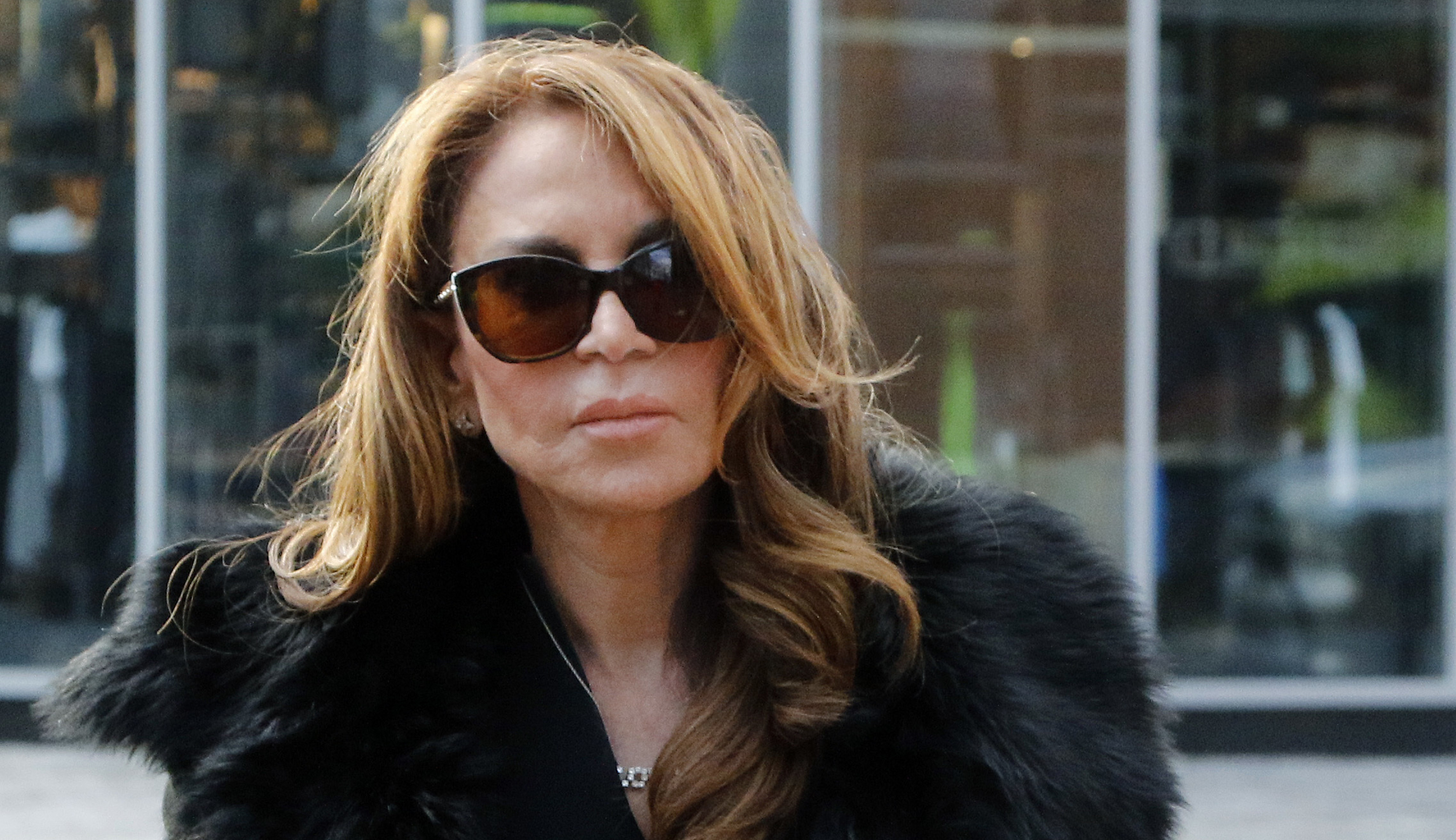 Blogger Beheading Plot