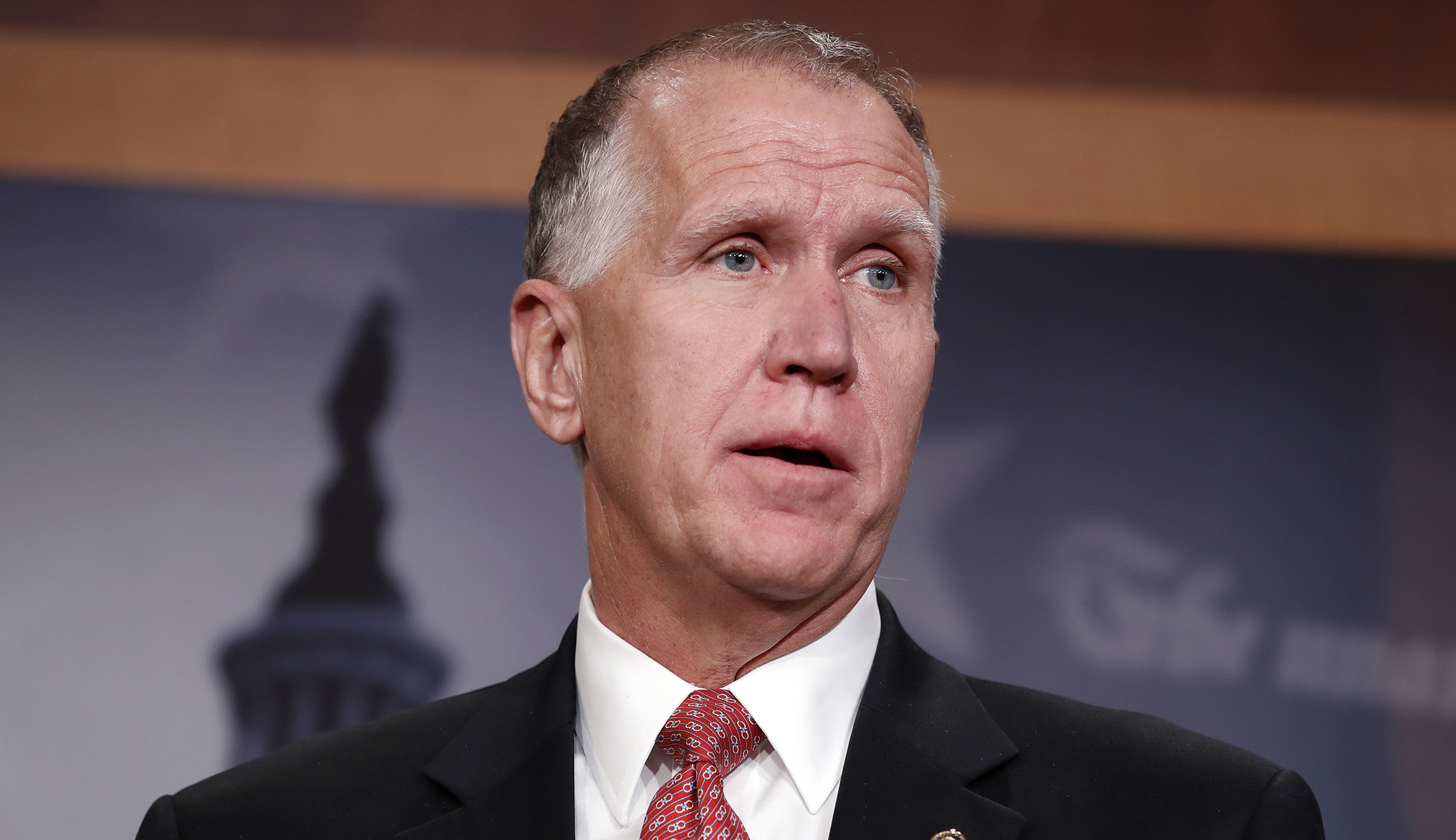 GOP senator calls on lawmakers to stop using TikTok: ‘Lead by example’