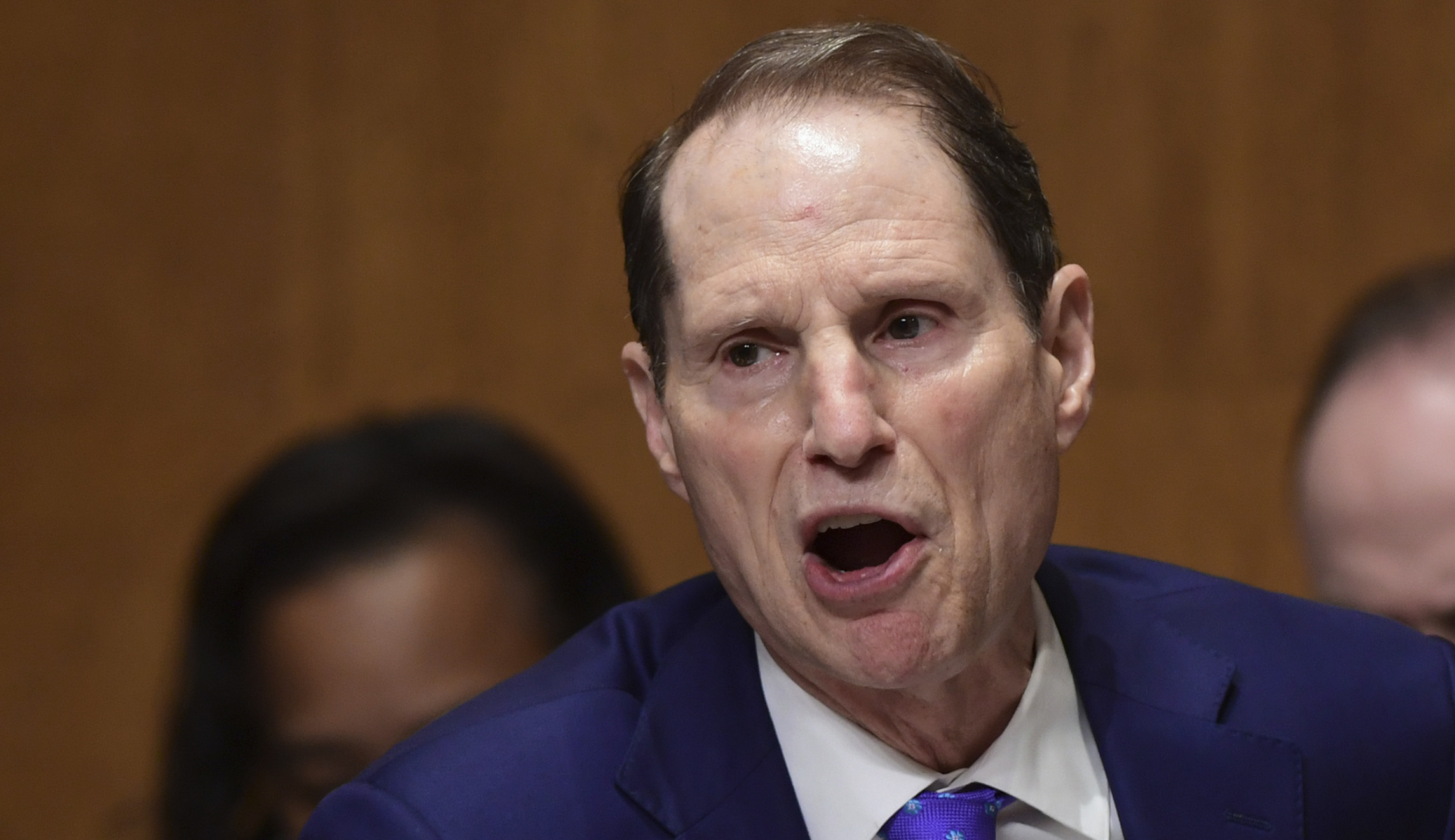 Tariff postponements prove Trump ‘doesn’t care’ about changing China, Wyden says