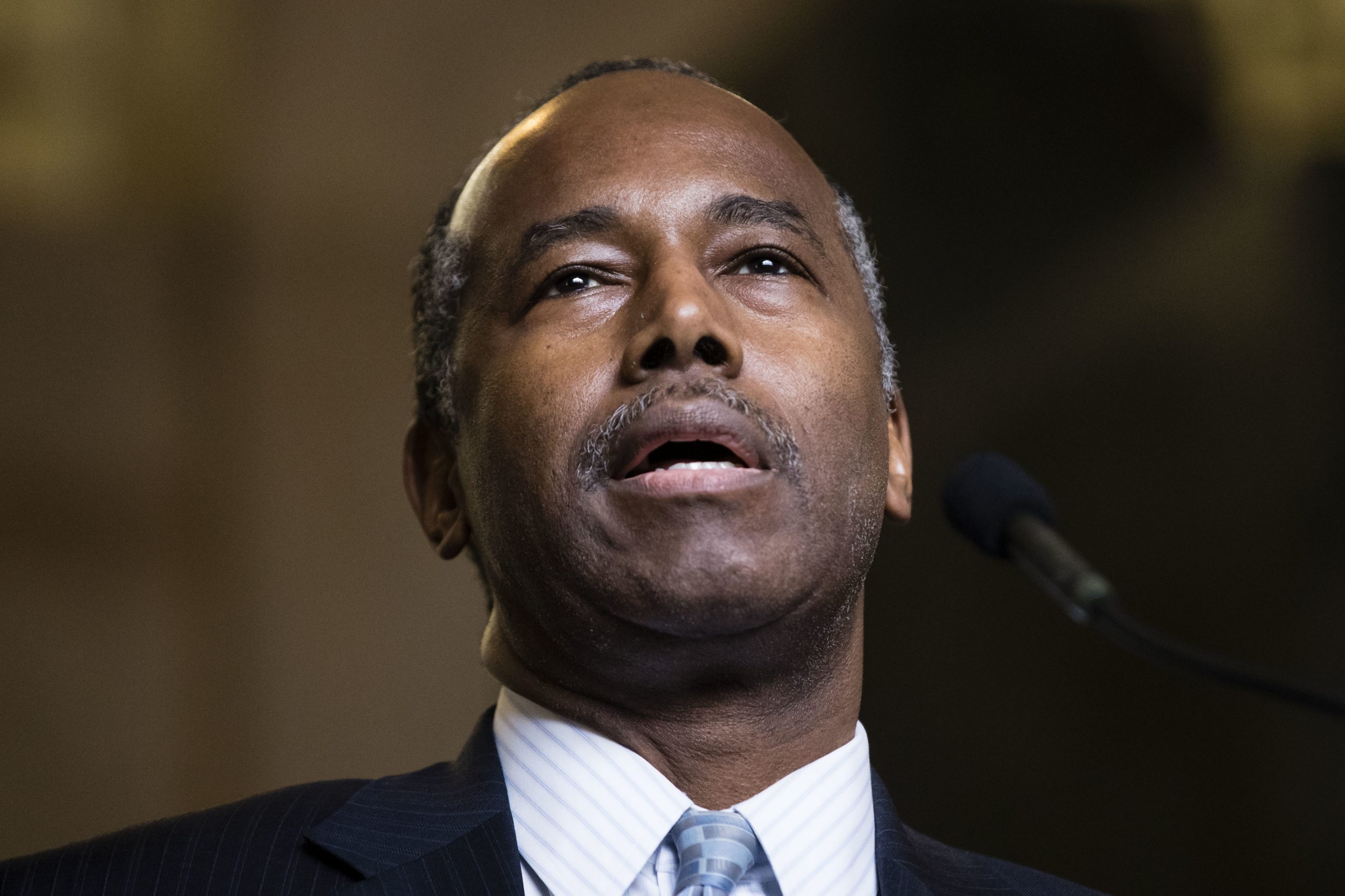 Ben Carson proposes overhaul of HUD rent rules, open to work requirements