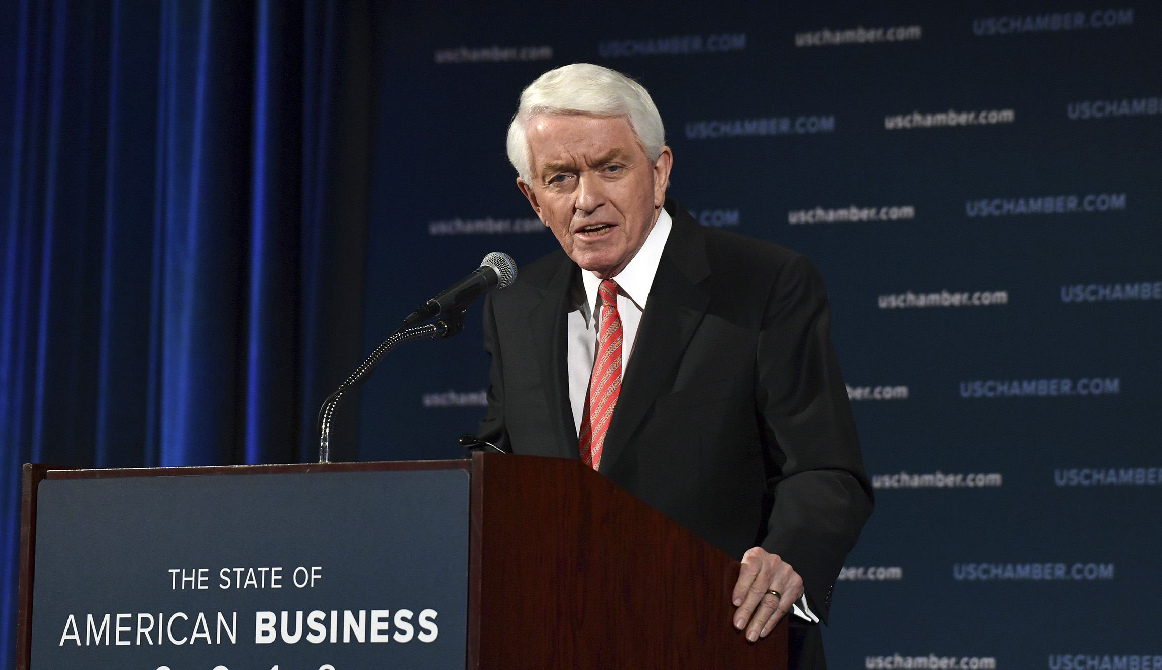 Chamber of Commerce head Tom Donohue warns Trump against pre-emptive NAFTA withdrawal