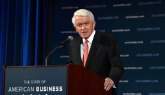 Chamber of Commerce head Tom Donohue warns Trump against pre-emptive NAFTA withdrawal