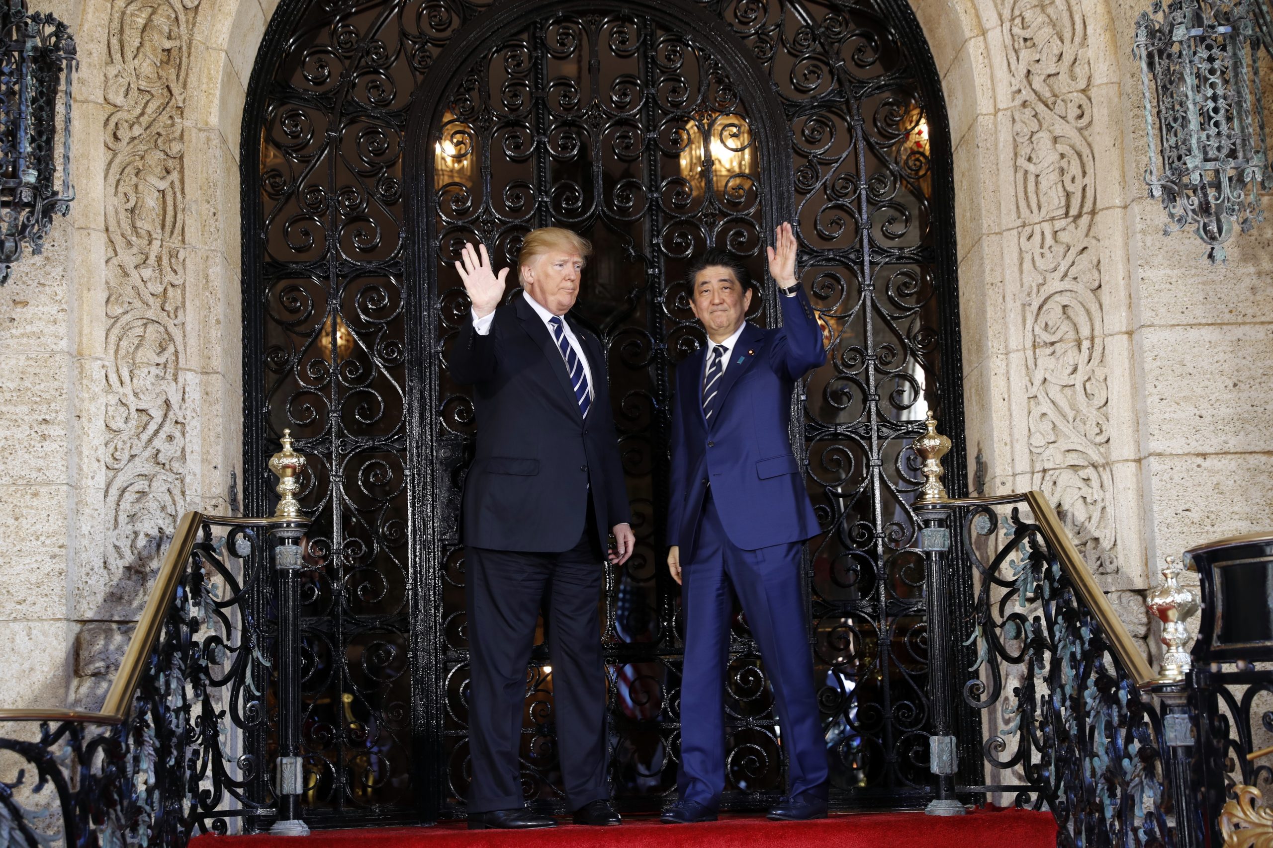 Trump, Japanese Prime Minister Shinzo Abe kick off high-stakes summit at Mar-a-Lago