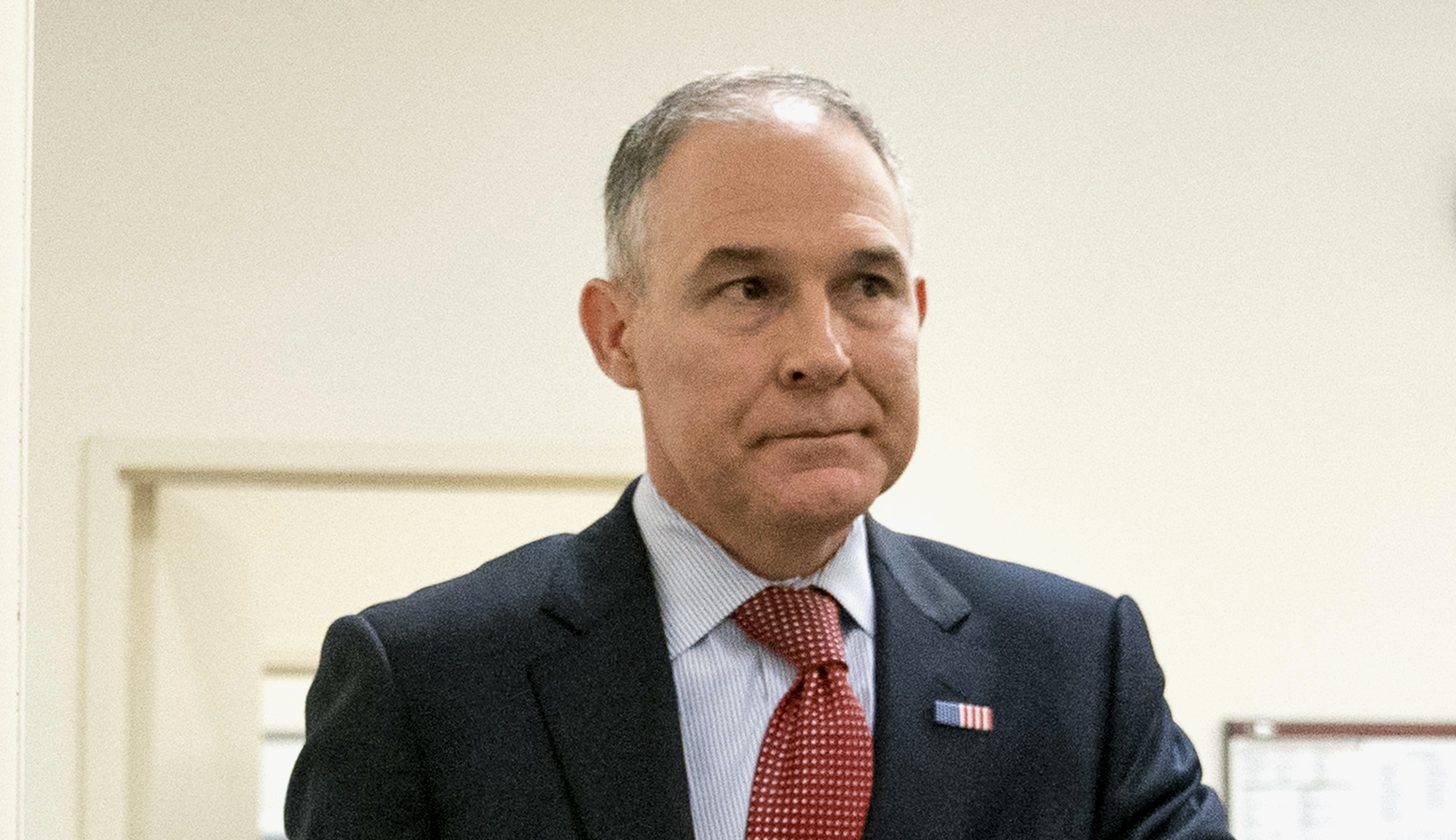 EPA ethics officer has called for investigations into Scott Pruitt: Report