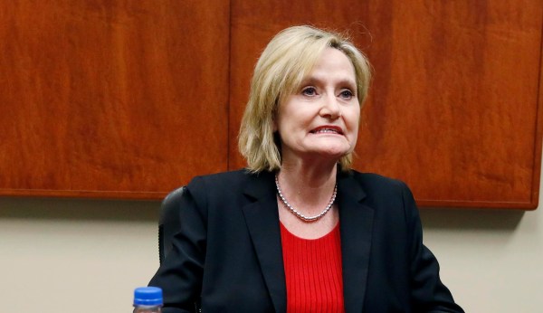 Cindy Hyde-Smith ties herself to Trump in campaign ad