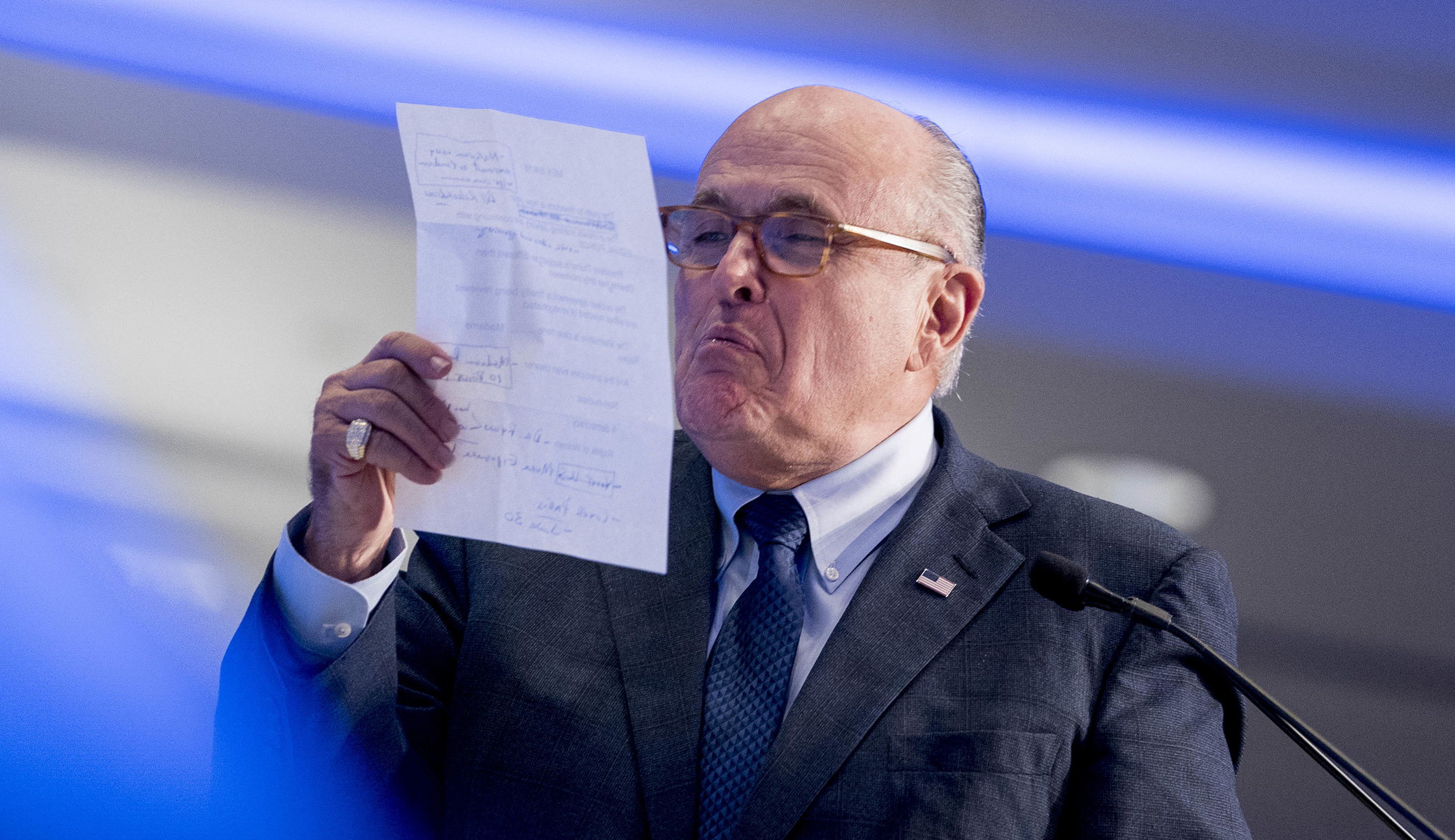 Rudy Giuliani resigns from law firm to focus on Trump