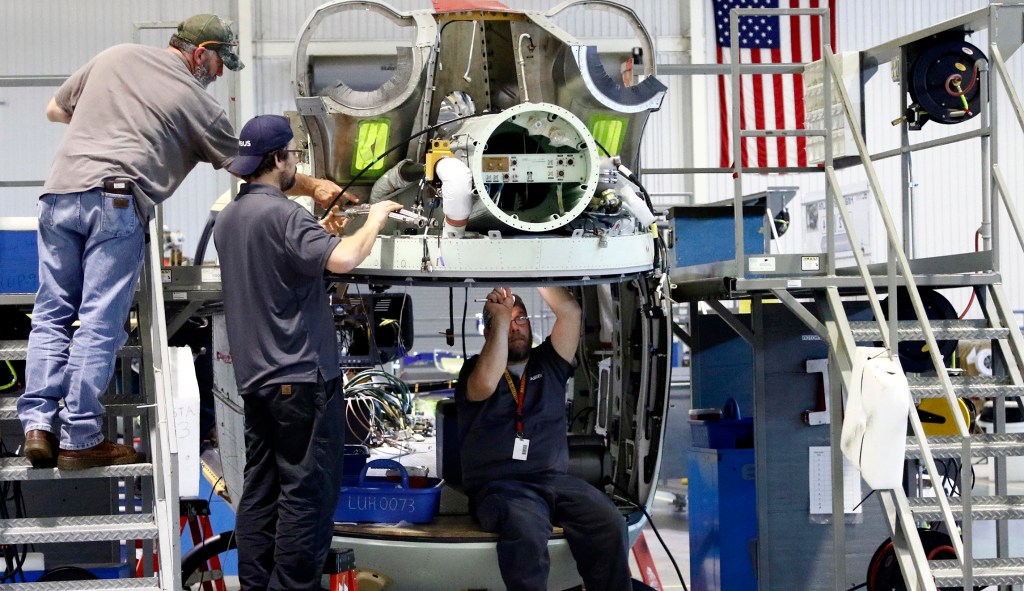 Republicans, don’t blow the midterms by scaring off the working class