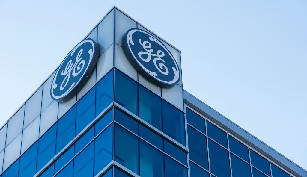 Ex-GE engineer charged with stealing trade secrets for China