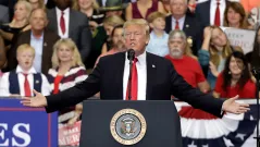 Tennessee crowd boos Bob Corker at Trump rally