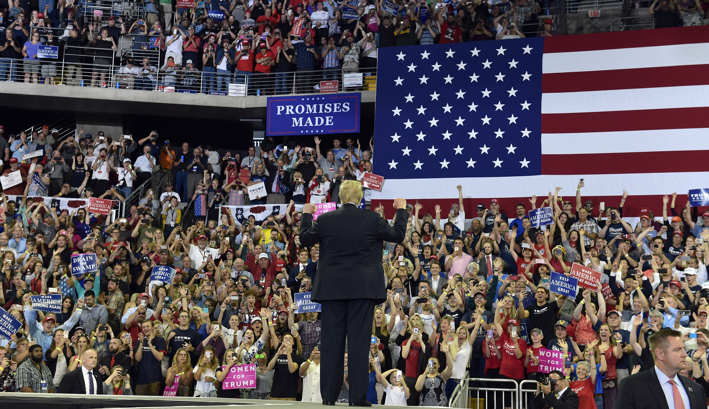 Trump plans to charge ahead with campaign rally as Hurricane Michael batters Florida Panhandle
