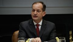 White House ‘looking into’ ruling that Alexander Acosta violated law with sweetheart deal for billionaire sex predator Jeffrey Epstein